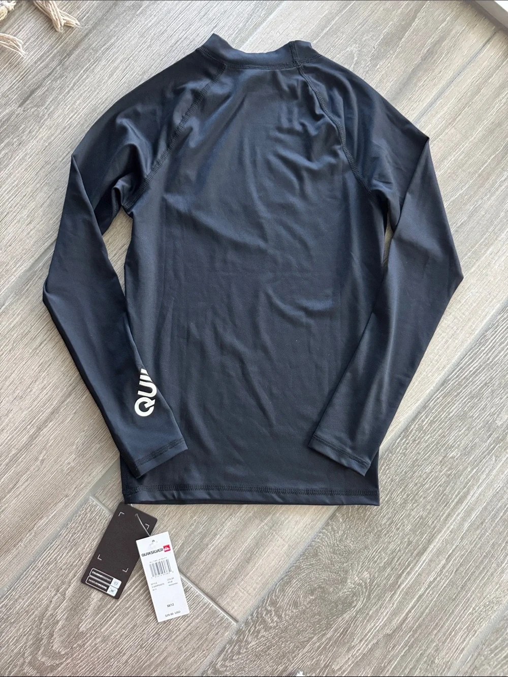 Quiksilver Black Long-Sleeve Surf Rash Guard with White Logo NWT sz 12